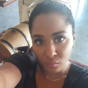 Meet your Posher, Ana paula